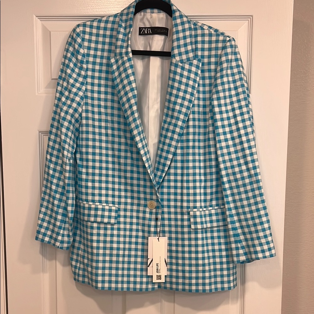 NWT Zara Blue and White Checkered Blazer